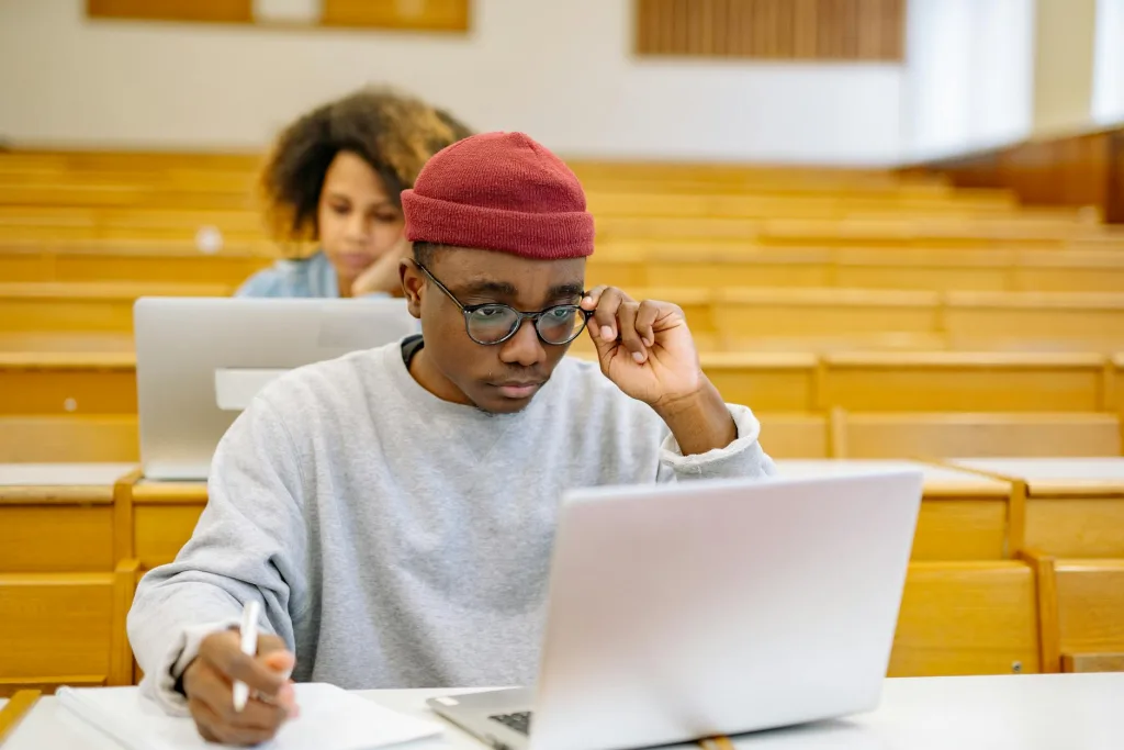 PGWP Eligible Colleges in Canada 2026: How to Avoid Choosing the Wrong School